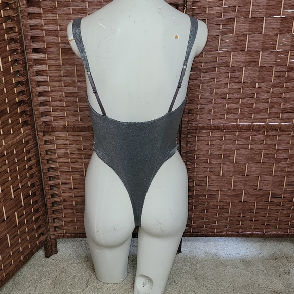 Victoria's Secret Vintage 1990s Gold Label Metallic Gray/Silver Body Suit 34B - Picture 2 of 14
